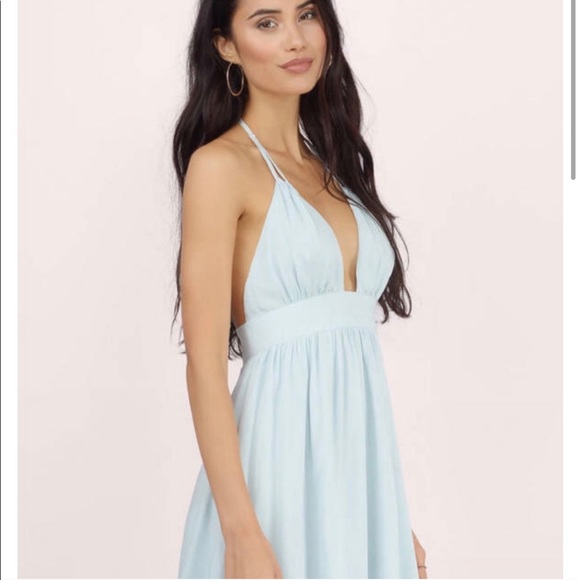 Halter Dress - Picture 4 of 11